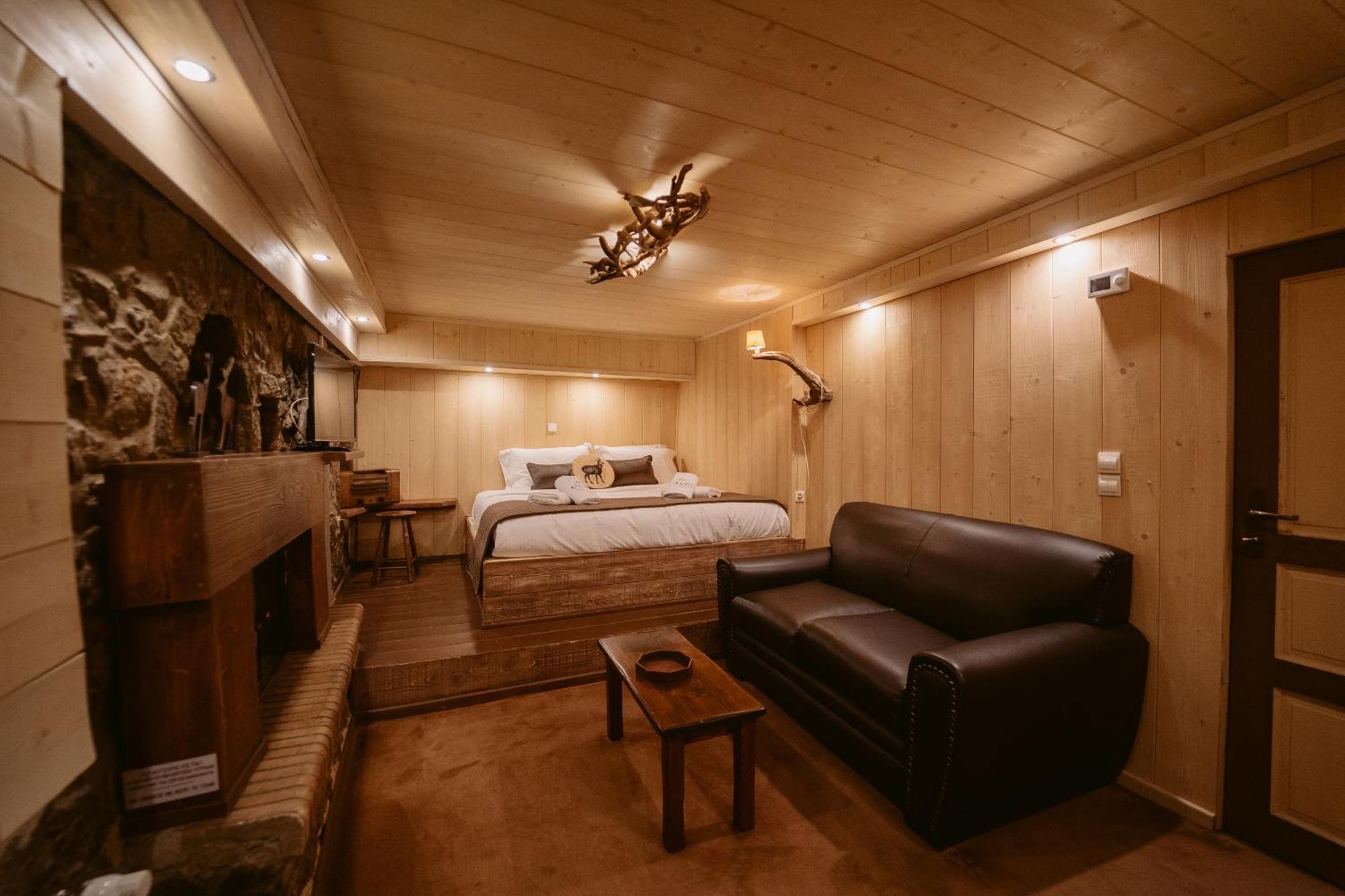 Afanos Guesthouse Arachova Room photo